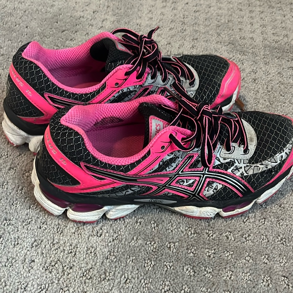 ASICS Cumulus 15 US8